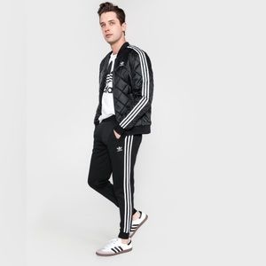 PRE-OWNED - LIKE NEW 2019 ADIDAS TAPERED JOGGERS MENS SZ. SMALL BLACK